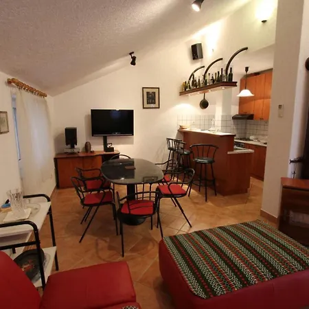 Apartment Rasa *