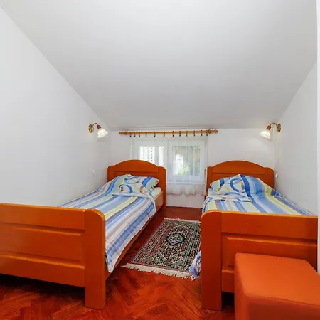 Rasa Apartment Malinska