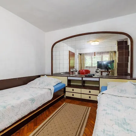 Apartment Rasa