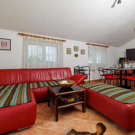 Rasa Apartment *
