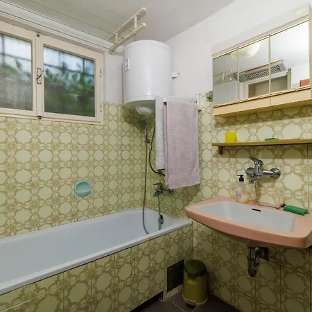 Apartment Rasa Malinska